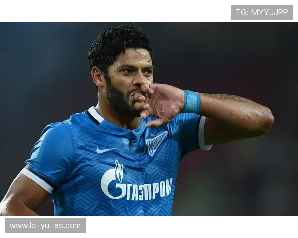 胡尔克:巴西前锋重返赛场,展现霸气进攻 胡尔克:巴西前锋重返赛场,展现霸气进攻